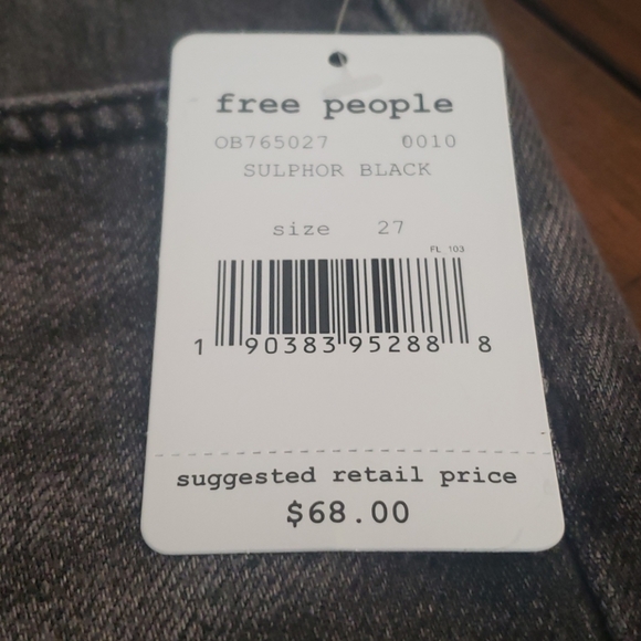 Free people black good vibrations shorts- 27 - Picture 3 of 5